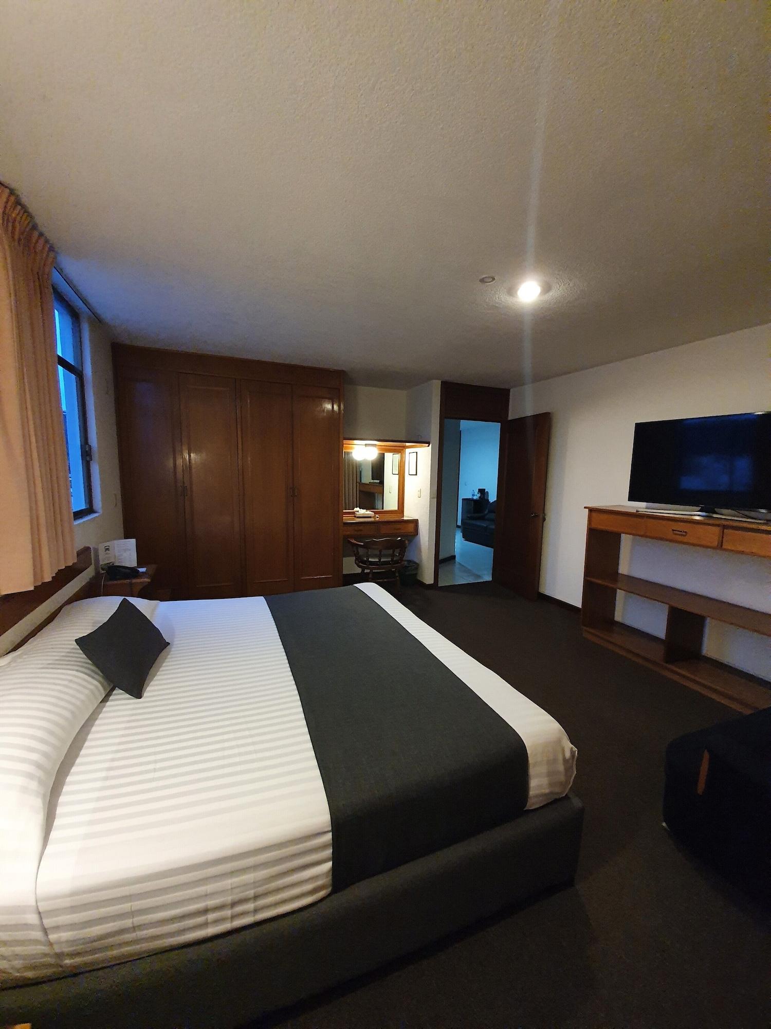 Estanza Hotel & Suites Morelia Ngoại thất bức ảnh