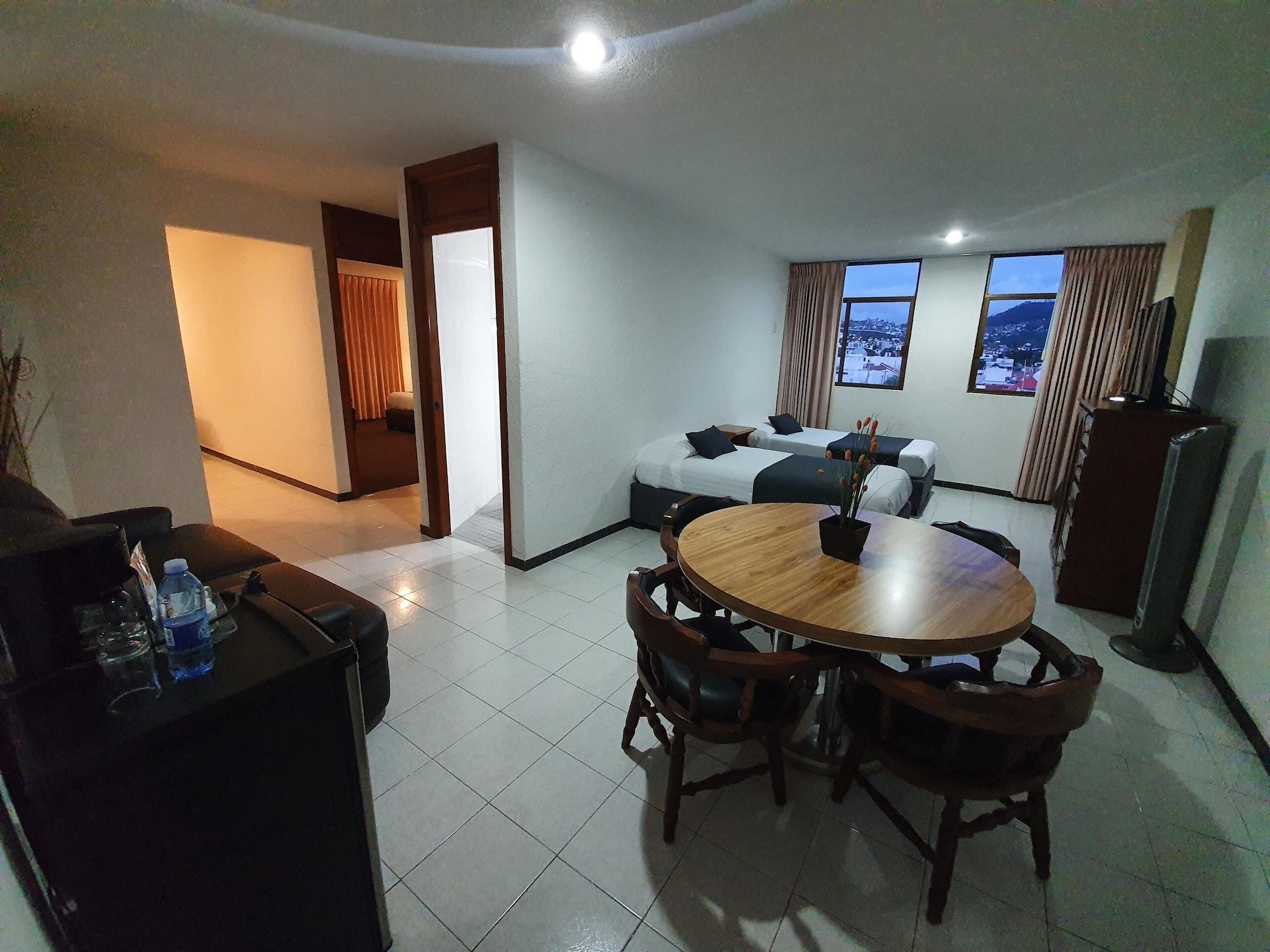 Estanza Hotel & Suites Morelia Ngoại thất bức ảnh