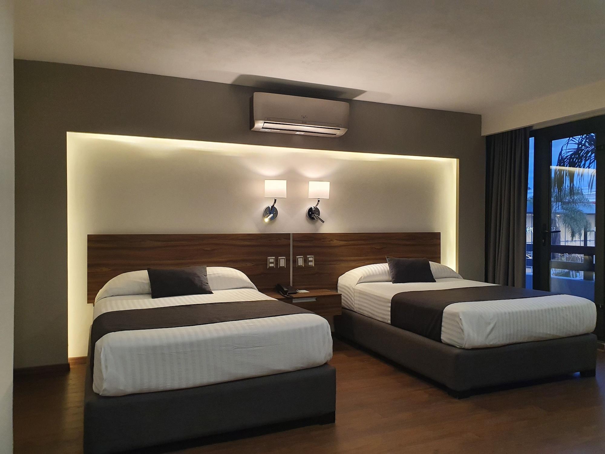 Estanza Hotel & Suites Morelia Ngoại thất bức ảnh