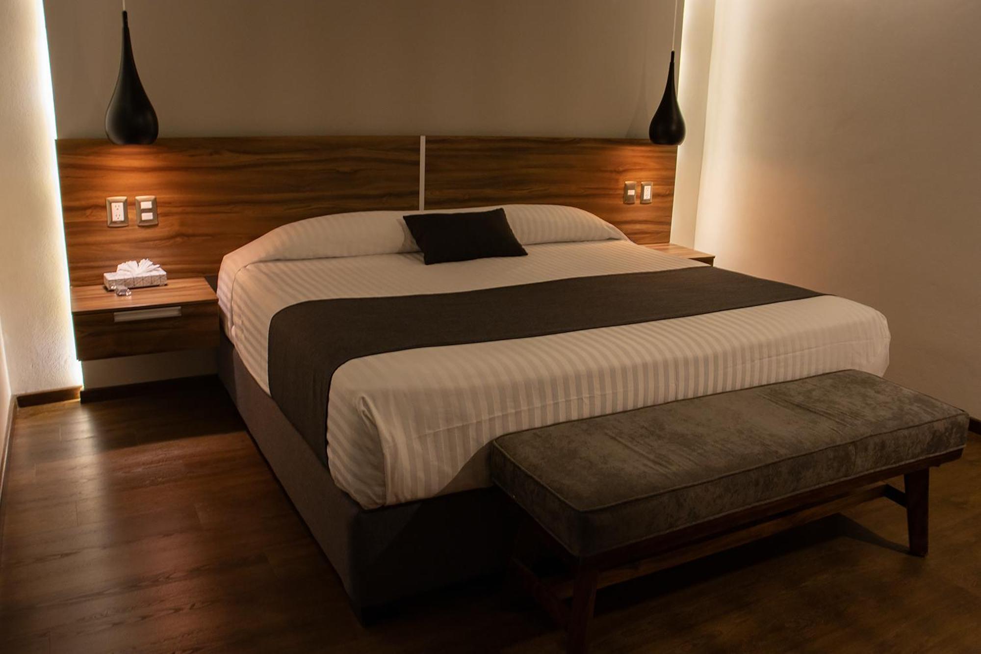 Estanza Hotel & Suites Morelia Ngoại thất bức ảnh