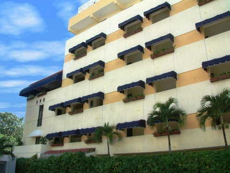 Estanza Hotel & Suites Morelia Ngoại thất bức ảnh
